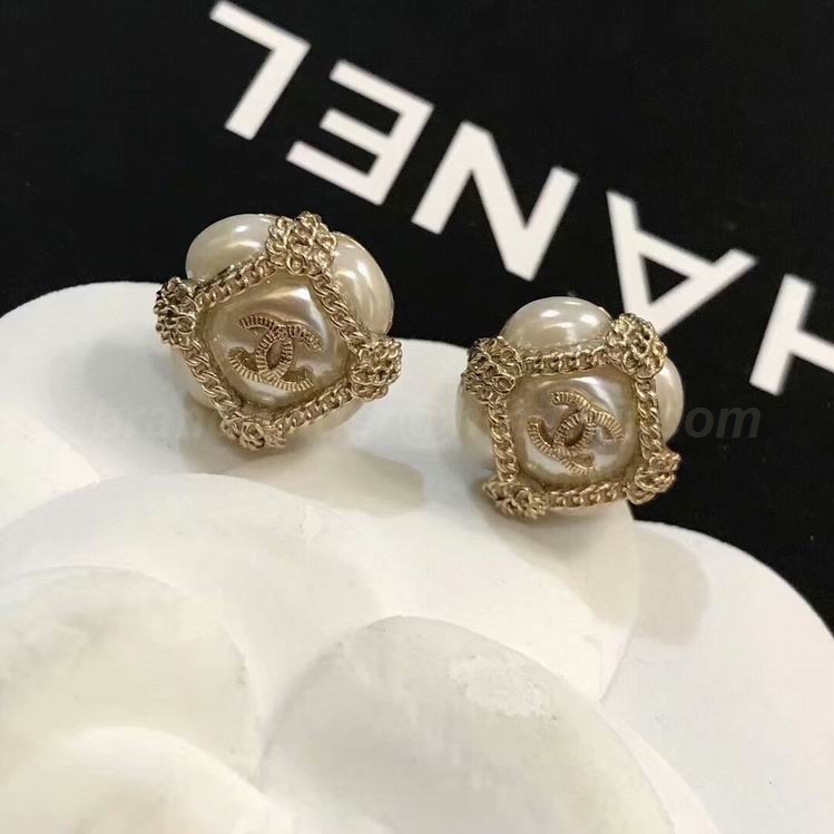 Chanel Earrings 835